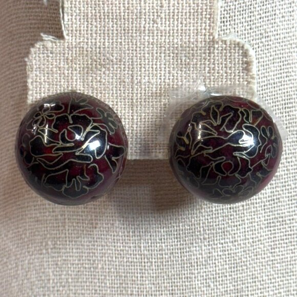 Vintage Cloisonné Clip-On Earrings Round Floral Design Burgundy & Gold Accent 1" - Picture 1 of 6